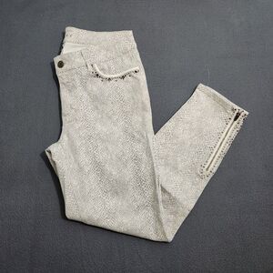 WHBM Women 8 White Snake Skin Mid Rise The Skinny Ankle Zip Crop Jeans